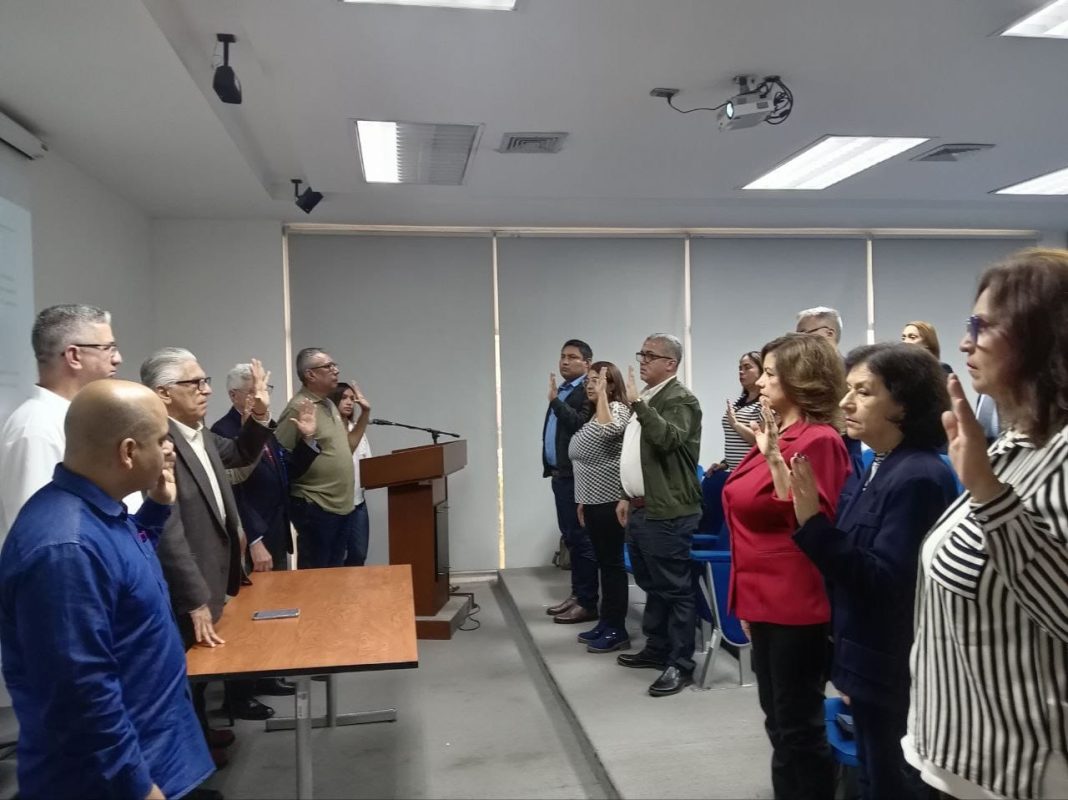 Gobernación del Zulia juramenta al jurado calificador del Premio Regional a la Academia «Dr. Humberto Fernández Morán»