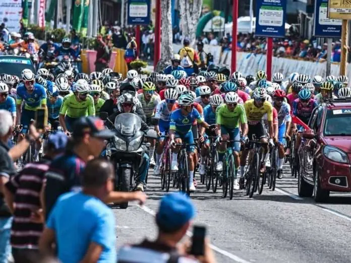 VUELTA A VENEZUELA: Luis Pinto es el primer líder