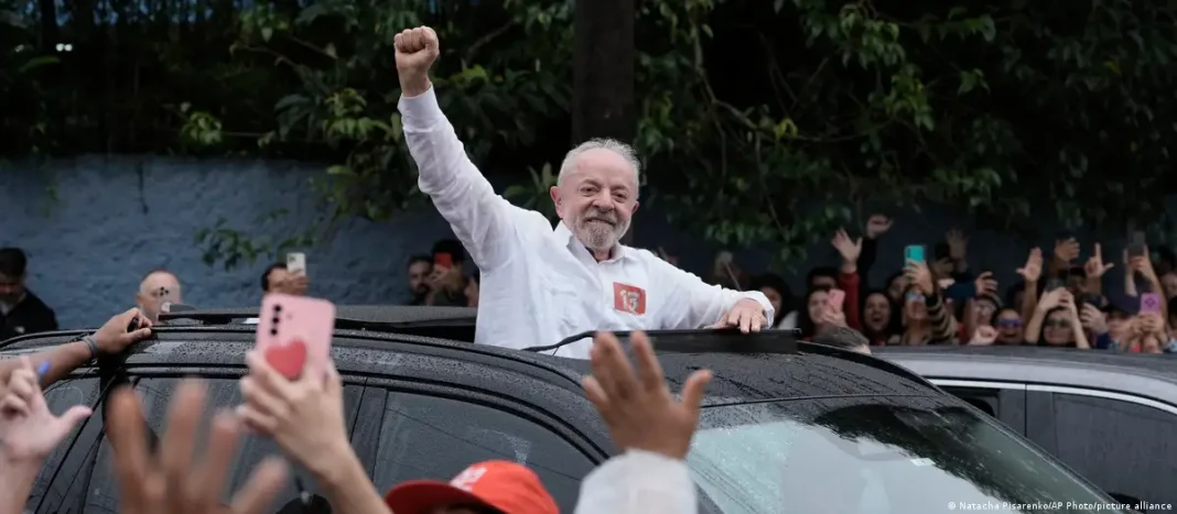 Lula sigue en Brasil