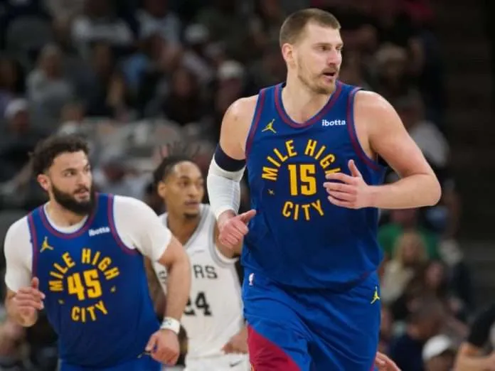 NBA: Nikola Jokic con triple-doble llevó al triunfo a los Nuggets