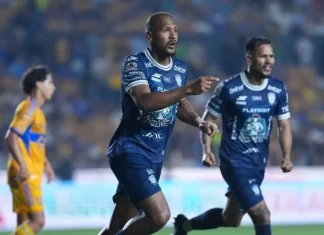 Salomón con doblete marcó el empate para Pachuca y se afianza líder goleador