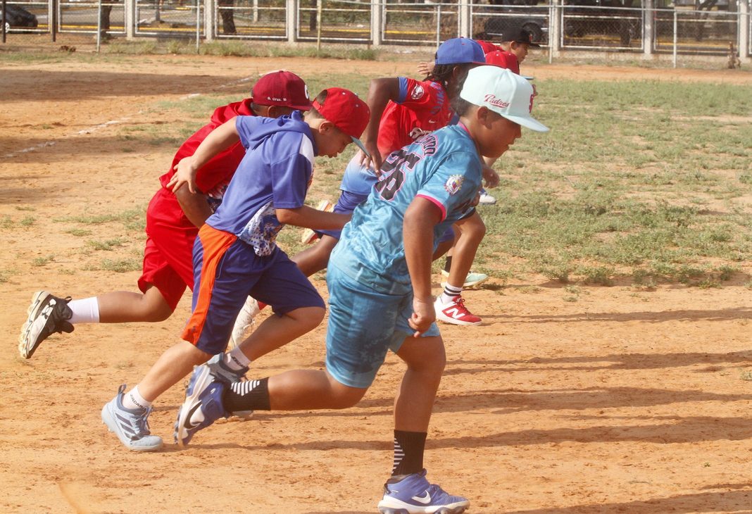 Fevebéisbol U10 ya está en Maracaibo para el Nacional Interinstitucional