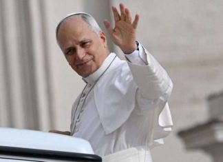 Al papa León XIV le extirparon un tumor cancerígeno del pulmón y se recupera satisfactoriamente